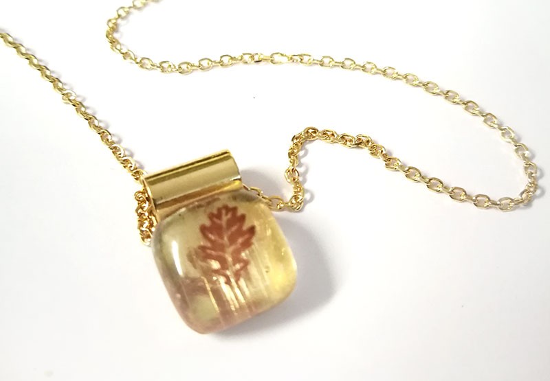 Colgante de plata bañado en oro de 18K "El Carballo" Colgante de plata bañado en oro de 18K "El Carballo"